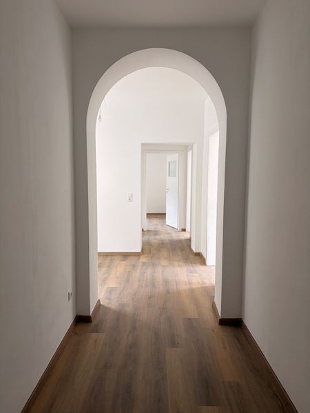 Stilvoll modernisiert: 2-Zimmer-Wohnung in Duisburg-Duissern